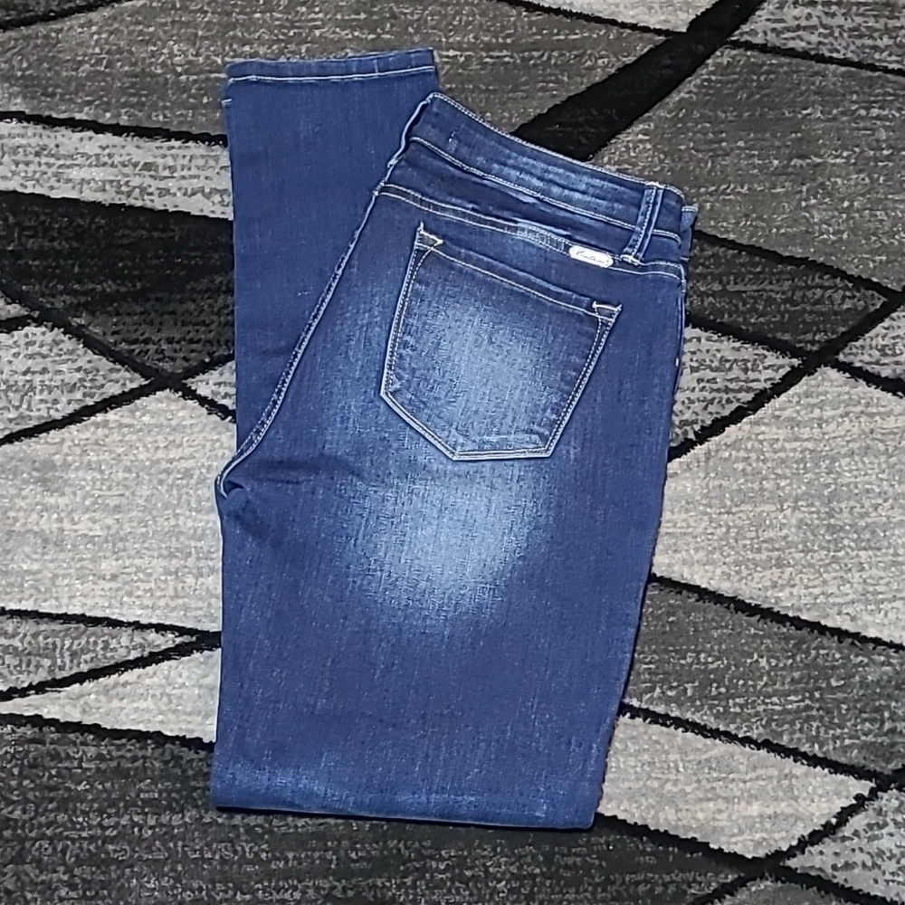 KANCAN DISTRESSED WHISKERING DENIM JEAN
